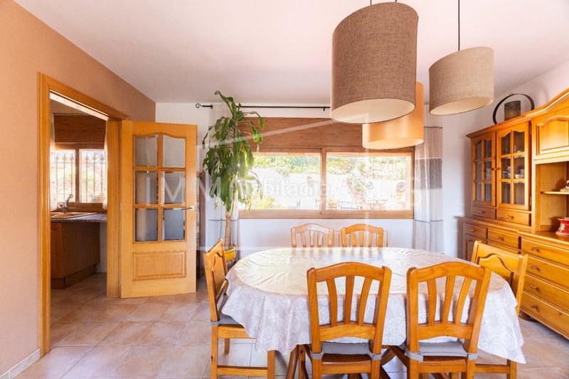 Foto dbe40a87-3b08-4154-ad31-7ee4d5aa38d1. Maison dans Can Massuet del Far Dosrius