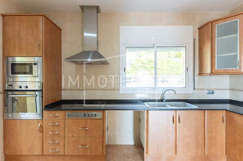 Foto 3a1c8af3-22ad-484a-be21-742bba190ac3. Casa amb aparcament a Cànoves i Samalús