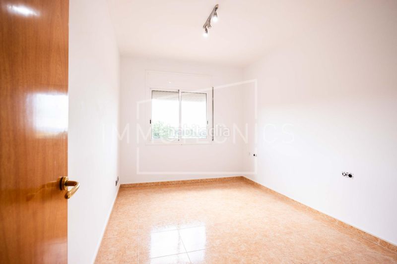 Foto 4494a79c-dc7f-4cba-b853-714a1a72be5c. Casa amb aparcament a Cànoves i Samalús