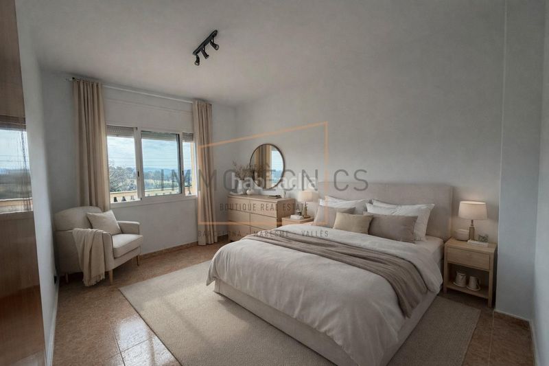 Foto 6085a631-e6b5-4211-ae07-fdad91ba3baa. Casa amb aparcament a Cànoves i Samalús