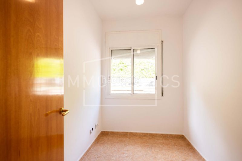 Foto ceaaaa27-e559-4aec-8aad-ce0d78cab993. Casa amb aparcament a Cànoves i Samalús