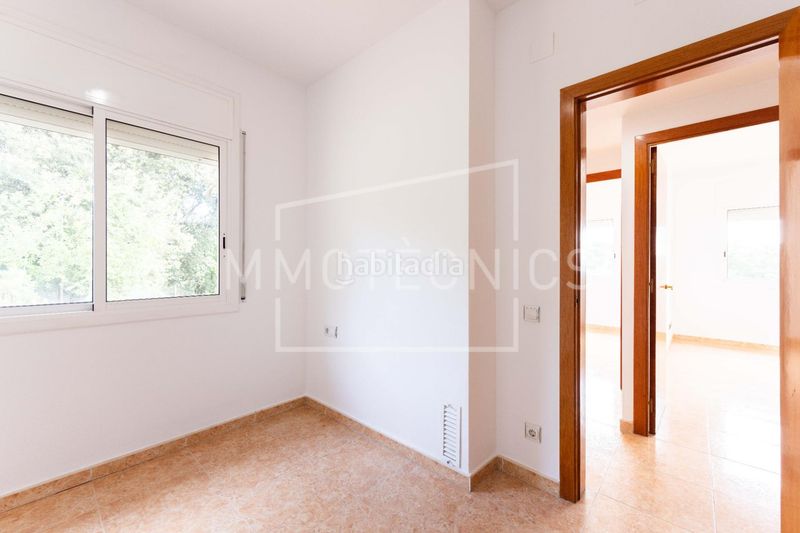 Foto ea8c0a9b-35b1-47d5-a235-9865047ecb54. Casa amb aparcament a Cànoves i Samalús