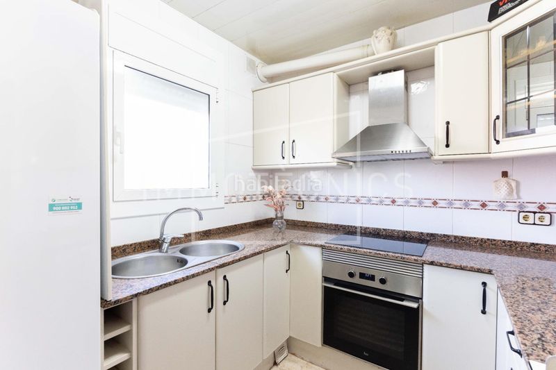 Foto a263b819-5bc2-45da-b0bb-bea394988fc6. Casa a Cànoves i Samalús