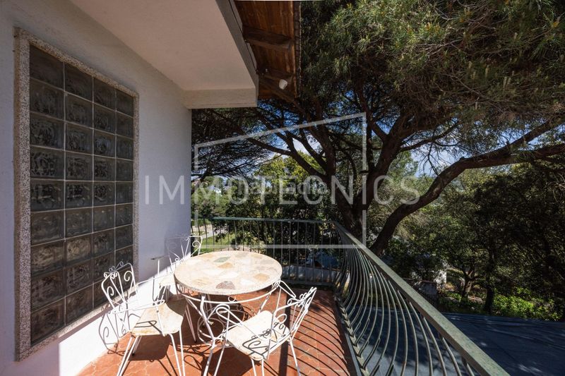 Foto 18ca521e-feec-4e47-956a-a30fa7f338d5. Casa amb calefacció aparcament a Llinars del Vallès