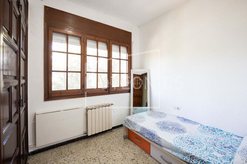 Foto 8f483401-6857-47f7-a5ad-e15e6703a4e8. Casa amb calefacció aparcament a Llinars del Vallès