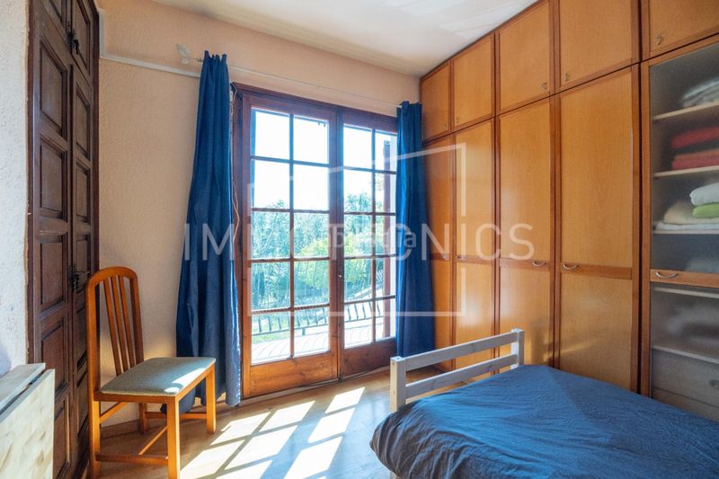 Foto b4c7195d-0790-48cc-a5c9-d701b3c0f693. Casa amb calefacció aparcament a Llinars del Vallès