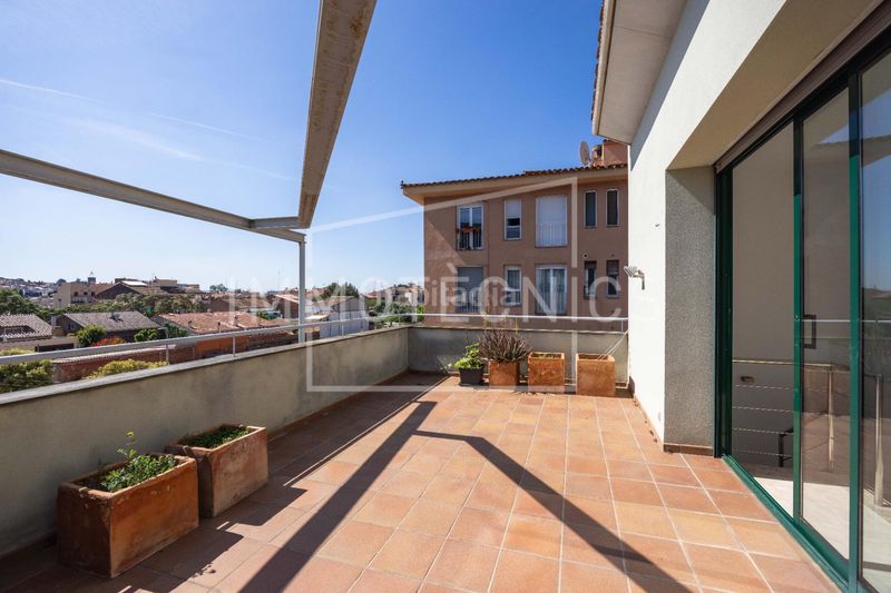 Foto 19dea28e-3947-441b-b91c-87f66e705de0. Casa aparellada amb calefacció aparcament a Nord Oest - Can Noguera Garriga (La)