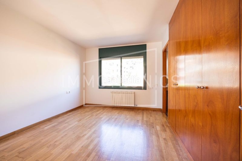 Foto 59bed7ef-f875-43d6-b772-2bb478f8f524. Casa aparellada amb calefacció aparcament a Nord Oest - Can Noguera Garriga (La)