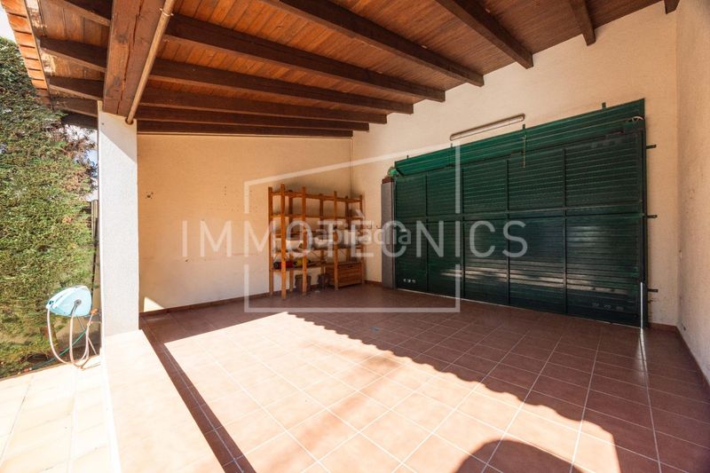 Foto 715e130a-e9b4-4811-97df-452ef262df47. Casa aparellada amb calefacció aparcament a Nord Oest - Can Noguera Garriga (La)