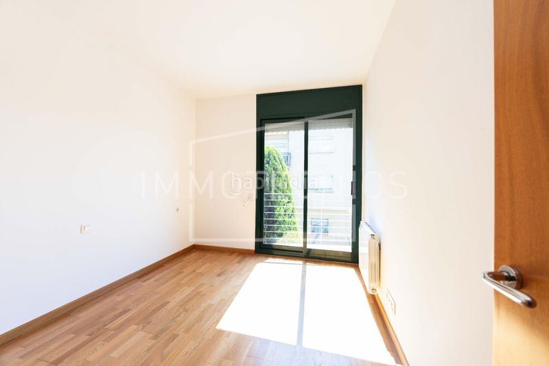 Foto a93a05e5-5d30-4569-aee0-9c839eae1f8c. Casa aparellada amb calefacció aparcament a Nord Oest - Can Noguera Garriga (La)