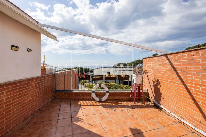 Foto eb98a9a3-3530-4850-92c3-eaf4704fe826. Casa adossada amb calefacció aparcament a Caldes d´Estrac