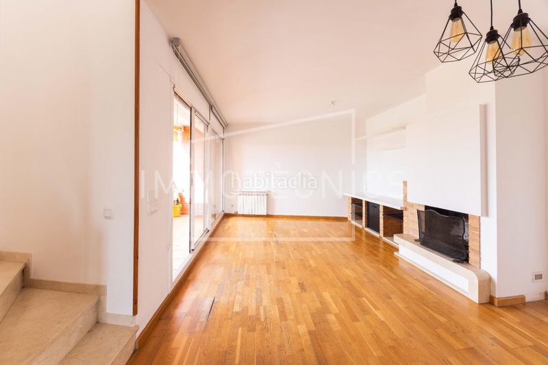 Foto f8e325c7-757e-4822-9337-a158a22e7a1f. Casa adossada amb calefacció aparcament a Caldes d´Estrac