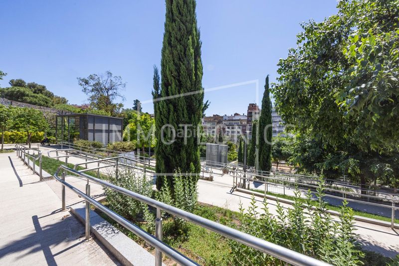 Foto 504a209f-4cee-4da8-a414-e48e83834a29. Pis a La Salut Barcelona