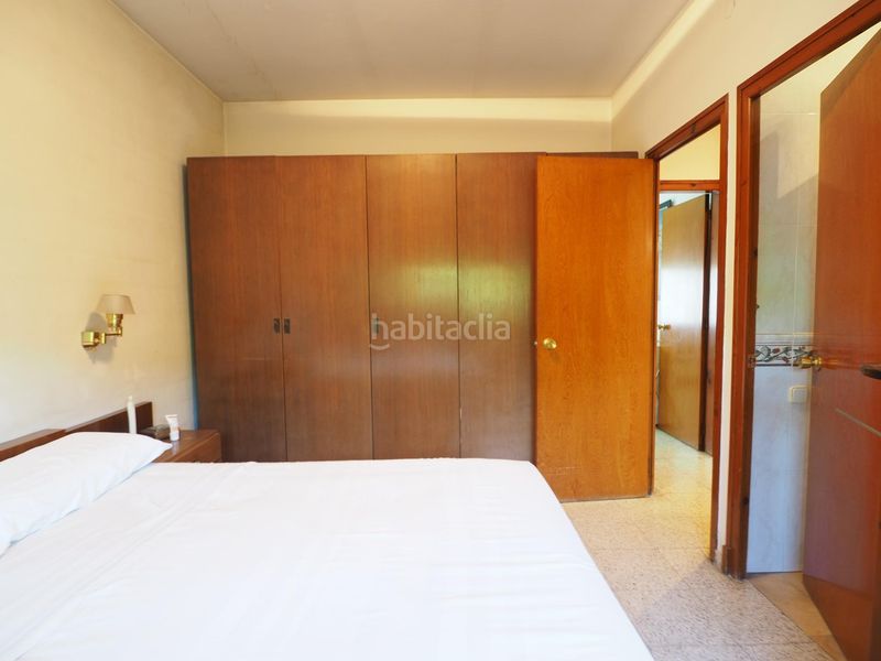 Foto e5ab2fc6-774d-4b04-b20a-c2935312c943. Casa amb calefacció aparcament a Canovelles