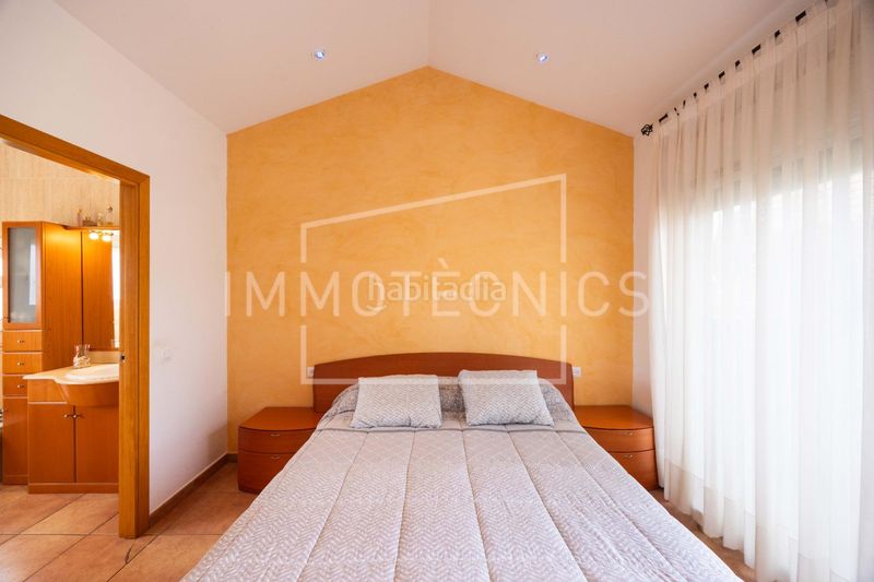 Foto bdf9df0f-803a-409d-a3fd-e083ffce2e9b. Casa amb calefacció aparcament piscina a Cànoves i Samalús