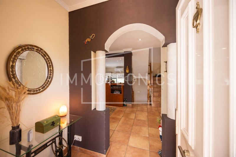 Foto c752c815-ed0a-42ae-ba17-0c145172c90d. Casa amb calefacció aparcament piscina a Cànoves i Samalús
