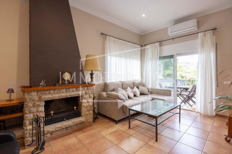 Foto cc0d3115-9508-40b0-b095-f90190fbfd5a. Casa amb calefacció aparcament piscina a Cànoves i Samalús