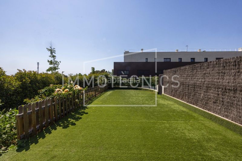 Foto 000888bb-5640-424b-a1a2-420f9404f04f. Tríplex amb calefacció aparcament piscina a Ametlla del Vallès (L´)