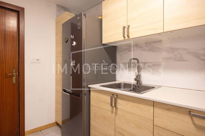 Foto fef3d74f-553d-40a7-b0fb-16add0146831. Pis a Congost Granollers