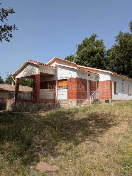 Foto 592e36e2-4d2d-4a8e-8eda-ab36cf808d9b. Casa con parcheggio in Moià