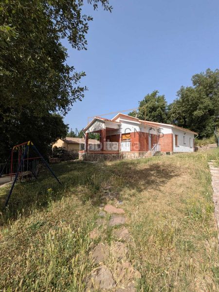 Foto 7aff34eb-5350-4ca1-abd1-806748b21390. Casa con parcheggio in Moià