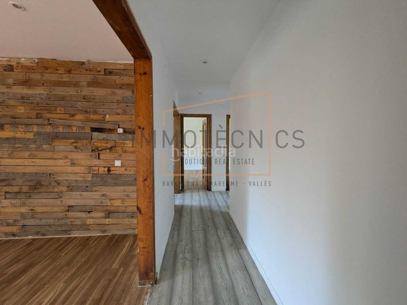 Foto a46e8a01-9b04-4cd5-ac2f-f250d3cc0c07. Casa con parcheggio in Moià
