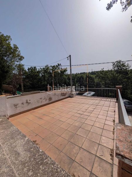 Foto b4e662c6-b63d-4878-9a24-0f3b2ae70bc1. Casa con parcheggio in Moià