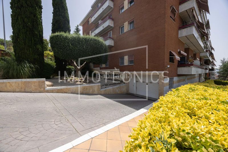 Foto eeba7c58-142e-4c2b-b88e-a0dc3ff734a6. Àtic amb calefacció aparcament piscina a Font Verda Granollers