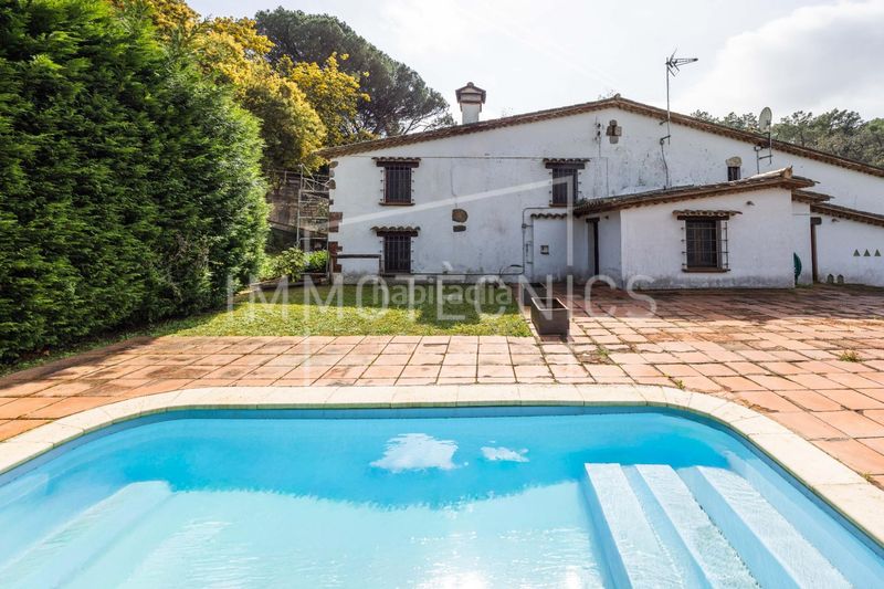 Foto 39dbfb35-162f-4a09-8ba9-7207fb267227. Masia a cami de canet 0 a Sant Iscle de Vallalta