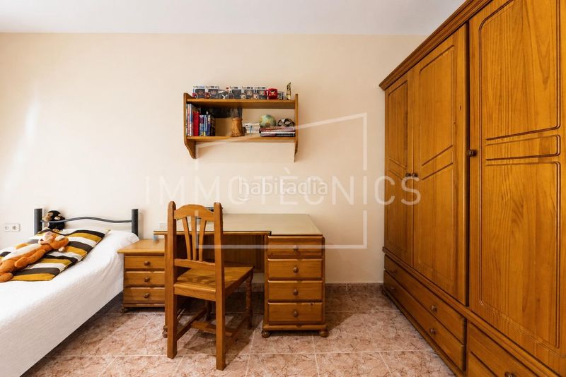 Foto 03030ace-d067-4982-aa22-c1d8b54ae660. Casa amb calefacció aparcament a Canet de Mar