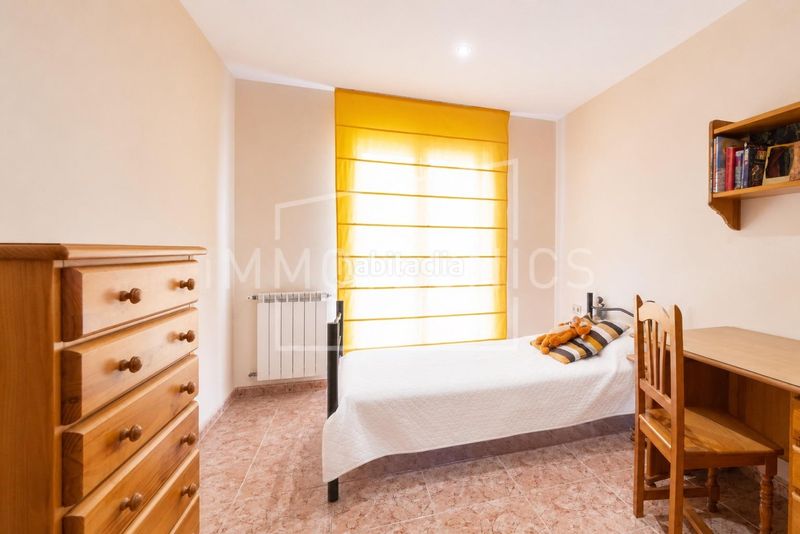 Foto 6fa4d6d8-76e9-468e-ae39-6c6ee58baa23. Casa amb calefacció aparcament a Canet de Mar