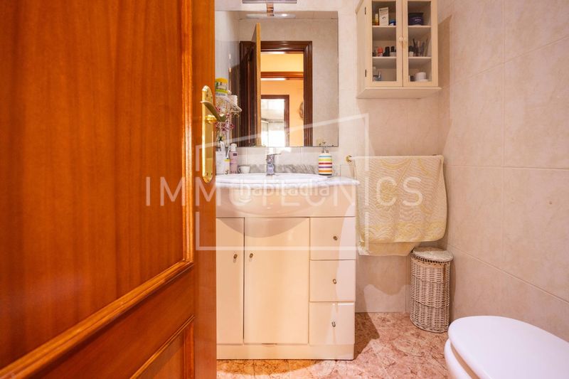 Foto 73213194-20af-4593-b9bf-87786b13e9fa. Casa amb calefacció aparcament a Canet de Mar