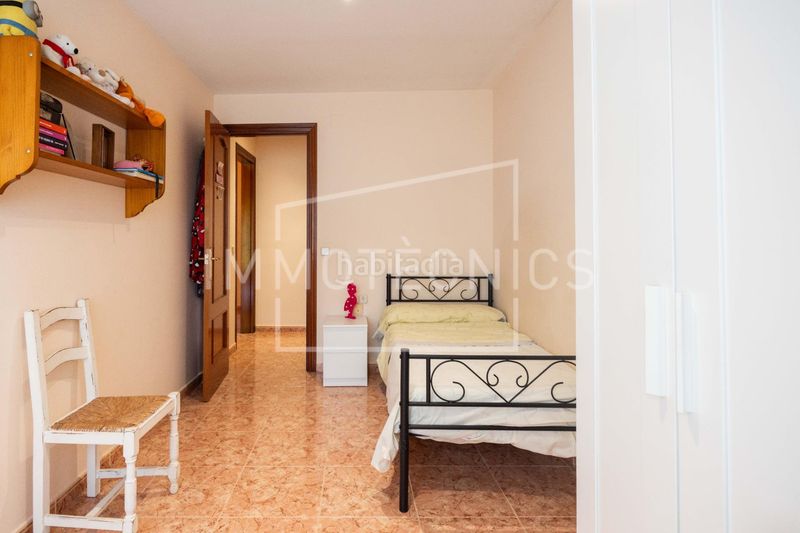Foto 95b6b171-5bea-45a8-b6c1-7e2d1dfce12c. Casa amb calefacció aparcament a Canet de Mar