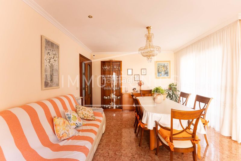 Foto b9cf32d4-c022-4929-89be-c5a64fa15c12. Casa amb calefacció aparcament a Canet de Mar