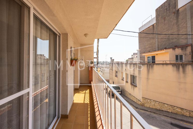 Foto db437757-674b-42eb-badd-d887dbe2404b. Casa amb calefacció aparcament a Canet de Mar