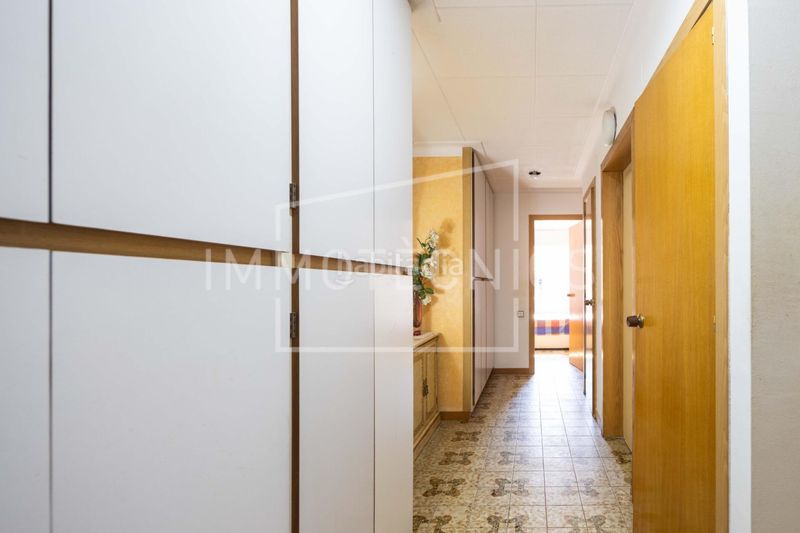 Foto 0f05617b-b140-49a1-9471-e507259c5e04. Casa amb calefacció aparcament a Lledoner Granollers