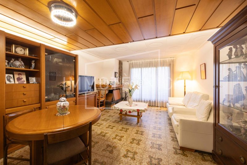 Foto 1b6d1aa8-5716-4a92-a4de-64039f58c0bc. Casa en venta, un edificio con historia en Lledoner Granollers
