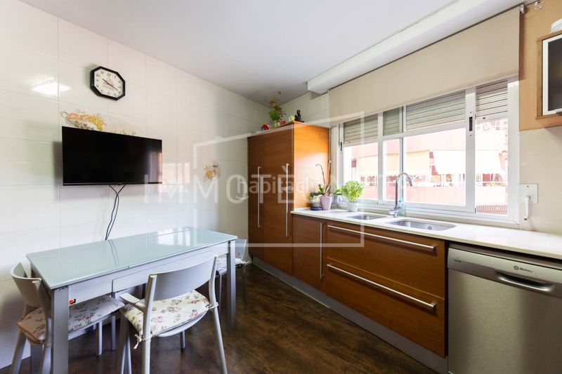 Foto 65f94325-ba67-469d-8401-f48fddb72b95. Casa en venta, un edificio con historia en Lledoner Granollers