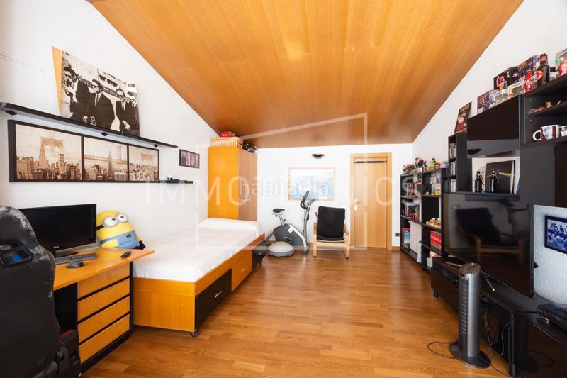 Foto f35c82a7-966b-49a6-ba14-a21f06ddfe4d. Casa en venta, un edificio con historia en Lledoner Granollers