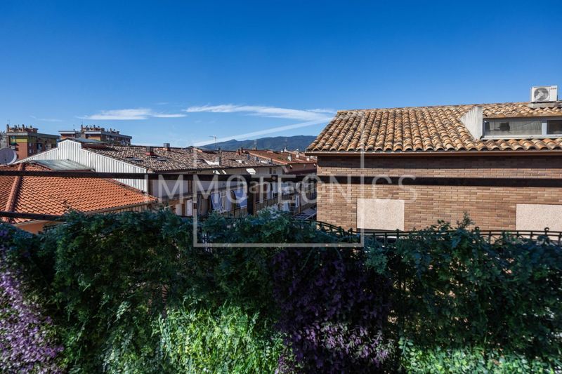 Foto 3f416ae7-f435-4767-b6c0-a5779d544835. Dúplex amb calefacció aparcament a Franqueses del Vallès (Les)