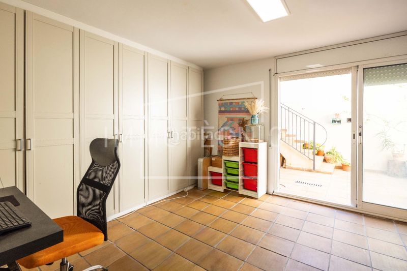 Foto 1dea3f12-0541-4991-8998-623a9b09e5c5. Casa adossada amb calefacció aparcament a Canet de Mar