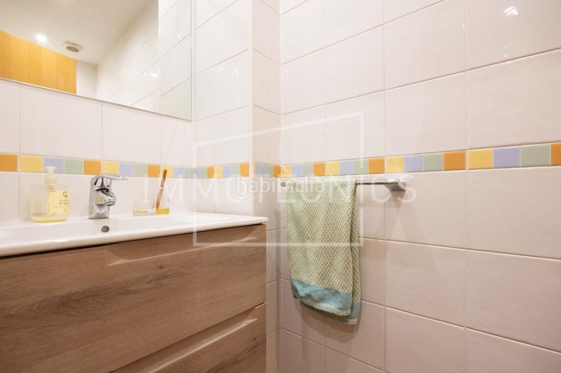 Foto e8924a4e-db29-48a2-b372-8e29f4b848aa. Casa adossada amb calefacció aparcament a Canet de Mar