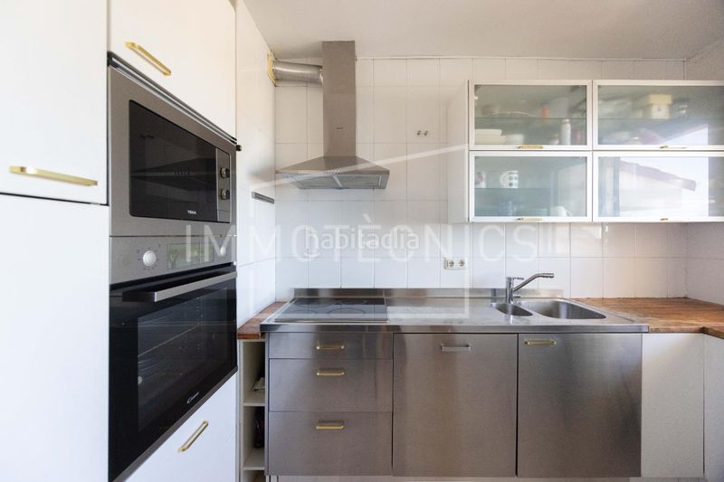Foto 19f4f973-f54a-4bd8-8d94-e51687689d87. Casa adossada amb calefacció aparcament a Caldes d´Estrac