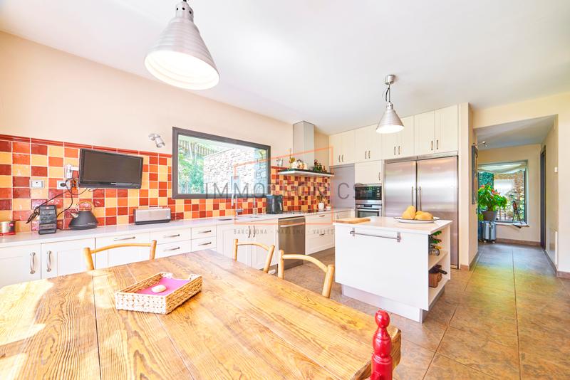 Foto 0cb95990-2077-4db7-8df4-45549fe609b1. Xalet amb aparcament piscina a Esterri d´Àneu