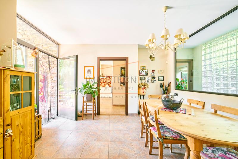 Foto 1a655cdc-b031-4f22-9865-f17f68f2d85c. Xalet amb aparcament piscina a Esterri d´Àneu