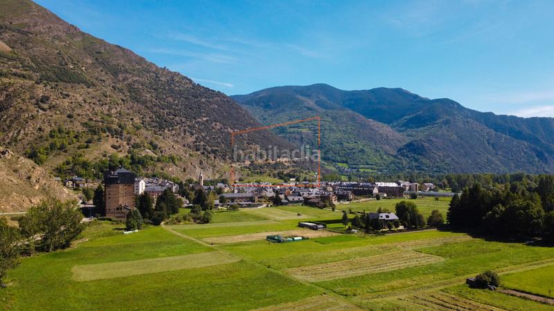 Foto 42431644-2e45-4b41-889c-cf0e39e1ce4b. Xalet amb aparcament piscina a Esterri d´Àneu