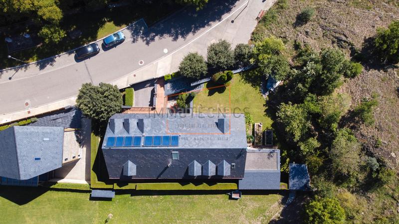 Foto 5027f5e4-949b-422a-84d7-d2436de5c5ef. Xalet amb aparcament piscina a Esterri d´Àneu