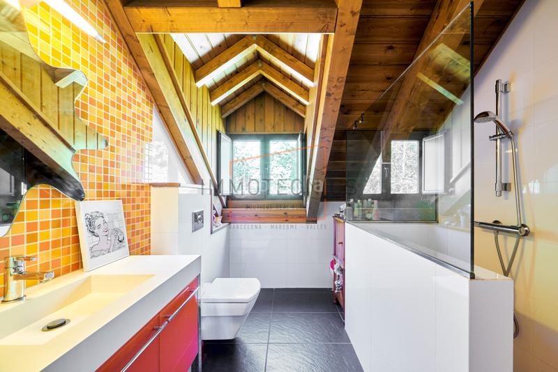 Foto 52063265-a414-49a3-9a36-19746e201e65. Xalet amb aparcament piscina a Esterri d´Àneu