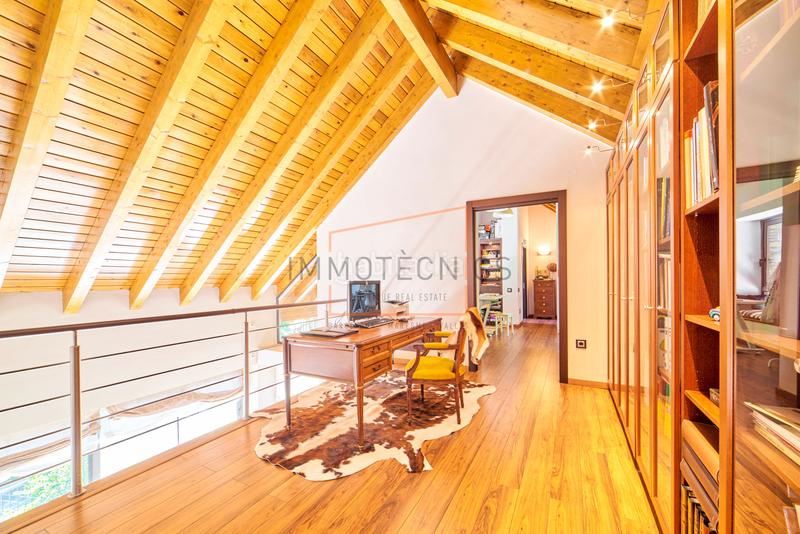 Foto 5b2376f4-90c2-436c-b910-35496417b089. Xalet amb aparcament piscina a Esterri d´Àneu