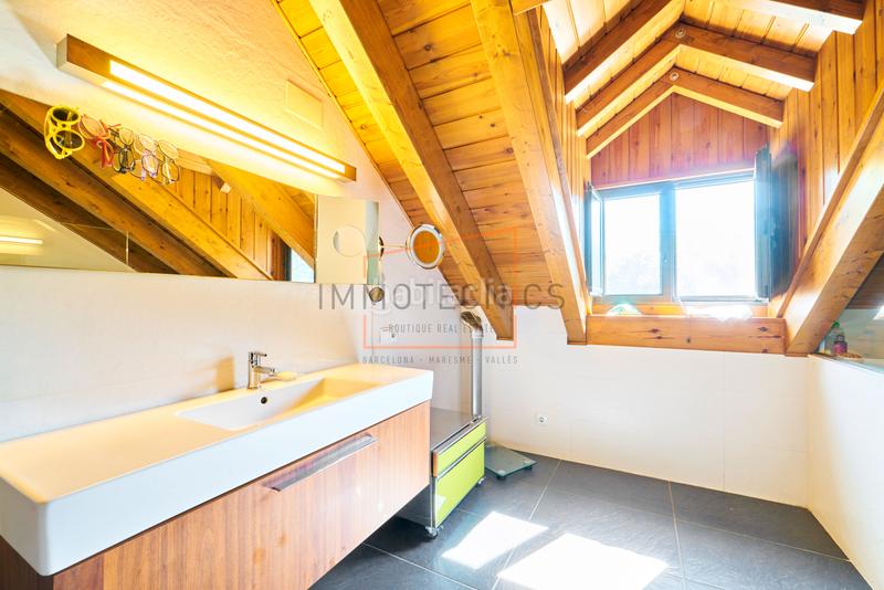 Foto 770cd0b0-79d4-4bd5-967a-01518f864244. Xalet amb aparcament piscina a Esterri d´Àneu